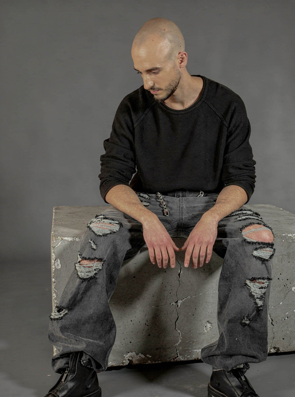 MEN ASH JEANS